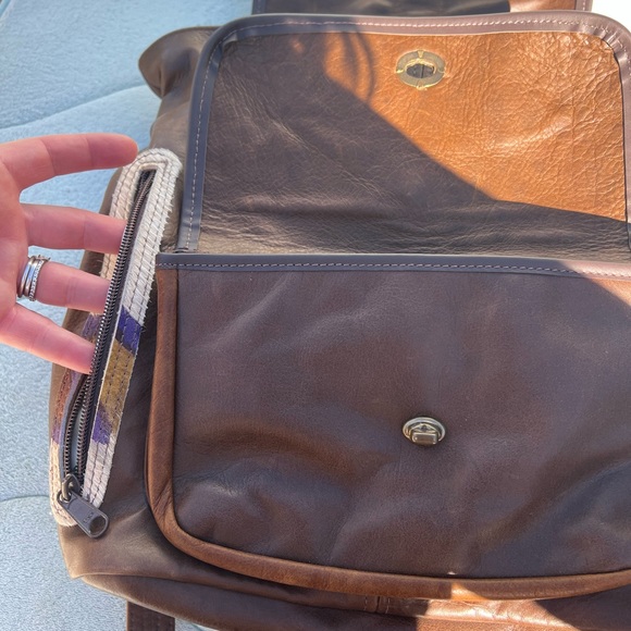 Elie Handbags, genuine, leather backpack - Picture 6 of 10